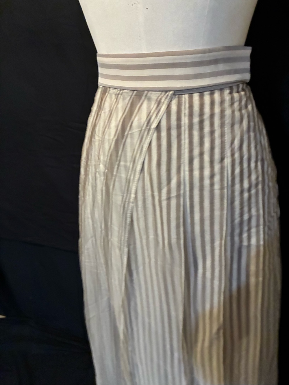 Brunello Cucinelli Silk Cream Tan Pleated Maxi Skirt 8 NWT Made in Italy - Picture 9 of 16